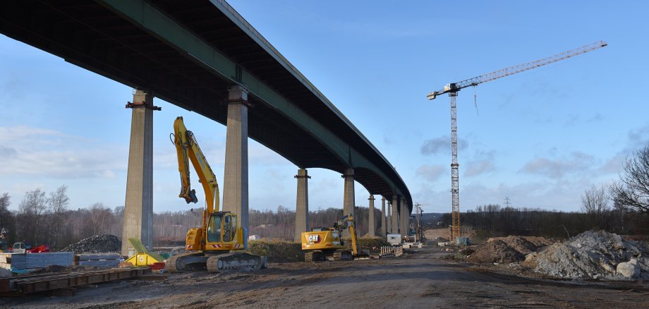 Baustelle an der Rader Hochbrücke